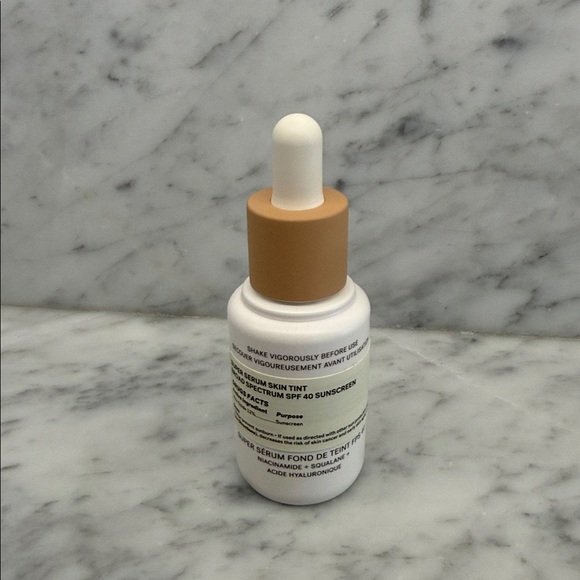ILIA Super Serum Skin Tint Shela ST8 - Picture 2 of 3